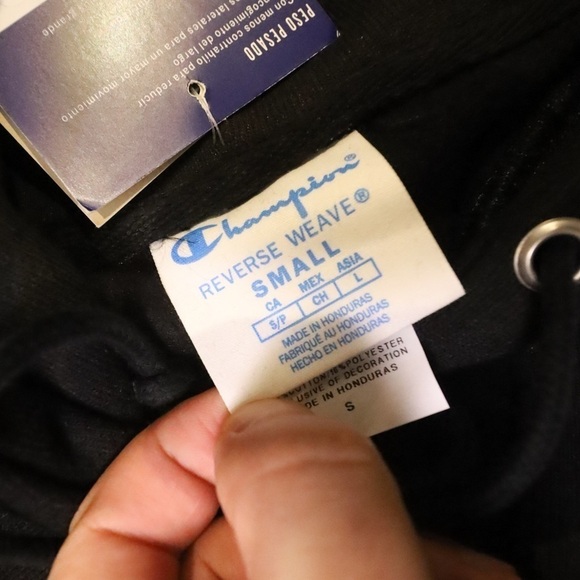 NWT CHAMPION Reversed  Weave Cropped Hoodie - Picture 2 of 7